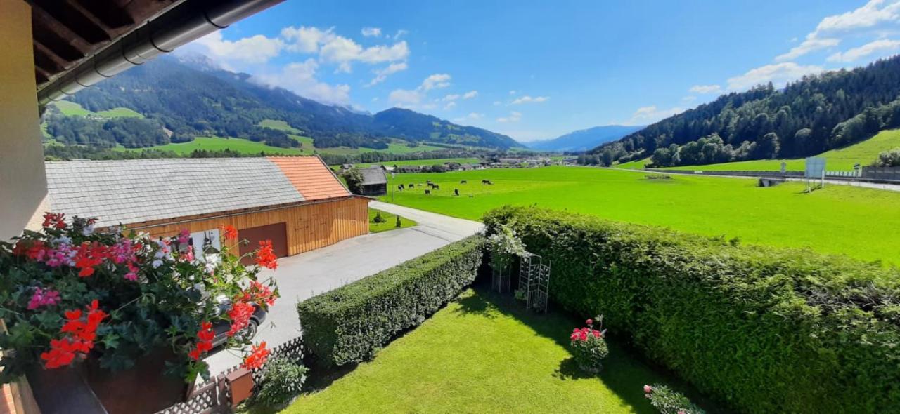 Appartment Luki Haus im Ennstal Exterior photo